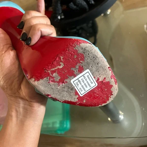 Christian Louboutin Aqua Heels - Picture 5 of 13